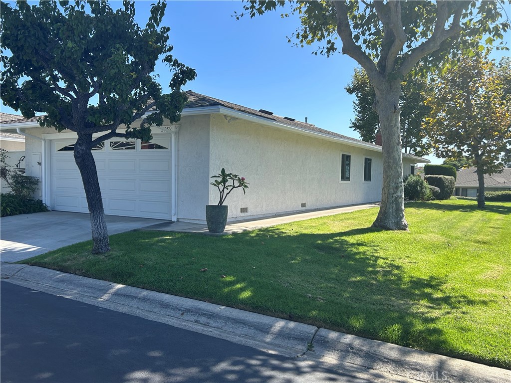 Great greenbelt distance - 3389 Paseo Halcon, San Clemente CA 92672 - photo 1