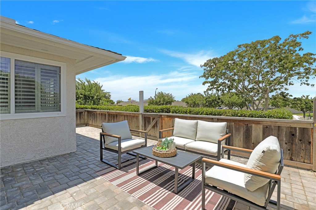 Patio gate allows easy access to the community amenities - 3396 Paseo Halcon, San Clemente CA 92672 - photo 33