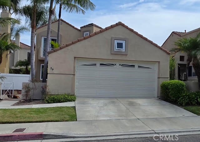 34 Calle Sol. 2 car garage with storage - 34 Calle Sol, San Clemente CA 92672 - photo 1