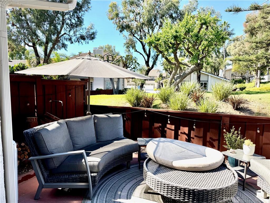 Patio overlooking green belt - 367 Calle Borrego, San Clemente CA 92672 - photo 28