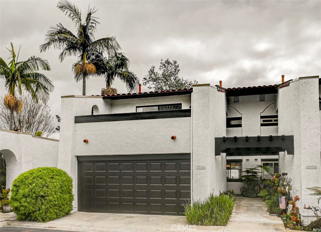 Welcome to 376 Plaza Estival, San Clemente - 376 Plaza Estival, San Clemente CA 92672 - photo 1