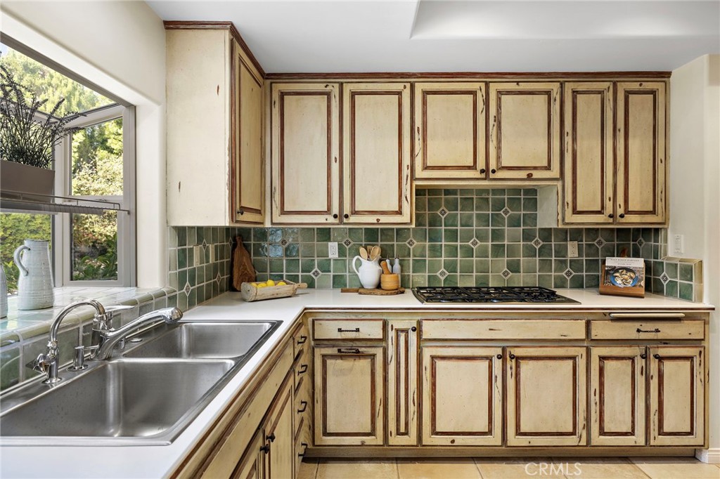 3805 Vista Azul, San Clemente CA 92672 - photo 11