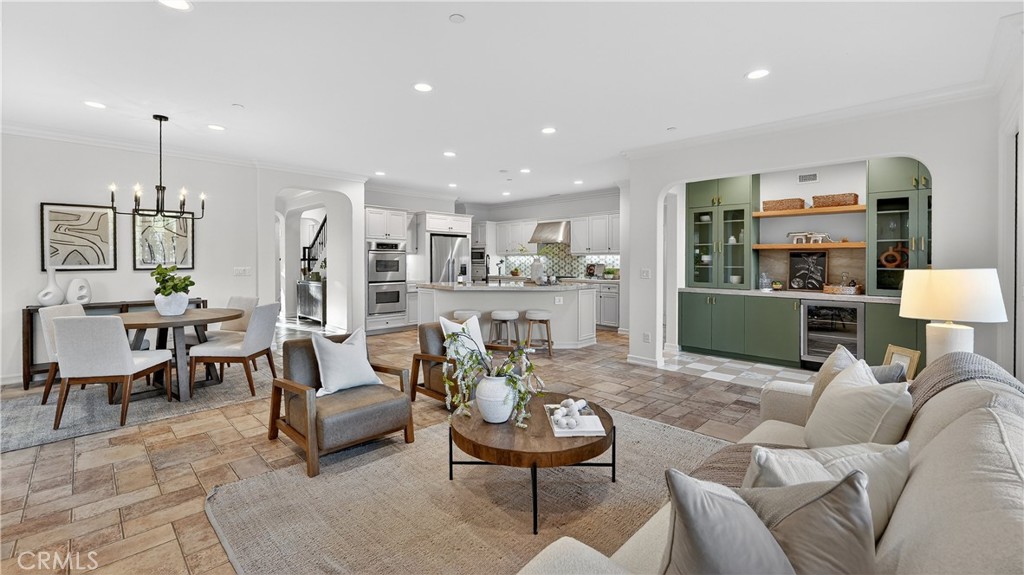 Kitchen, dining, bar area, family room. Open floor plan perfect for gatherings - 4 Via Belleza, San Clemente CA 92673 - photo 1