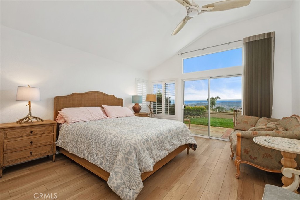 Primary bedroom on Main floor - 40 Camino Katia, San Clemente CA 92672 - photo 21