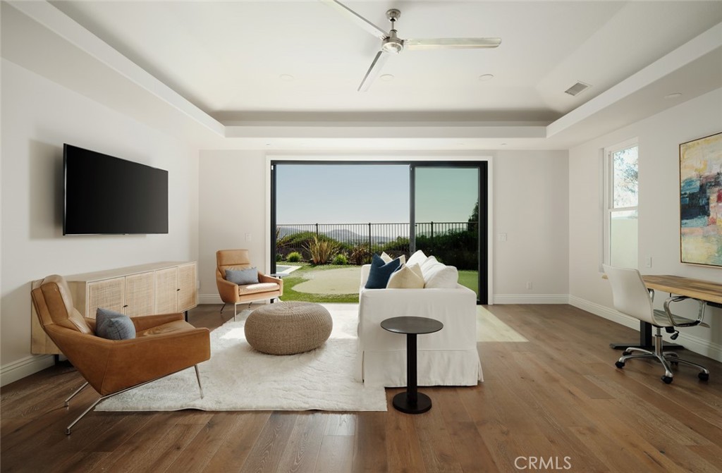 Main Level Suite - 400 Camino Bandera, San Clemente CA 92673 - photo 24