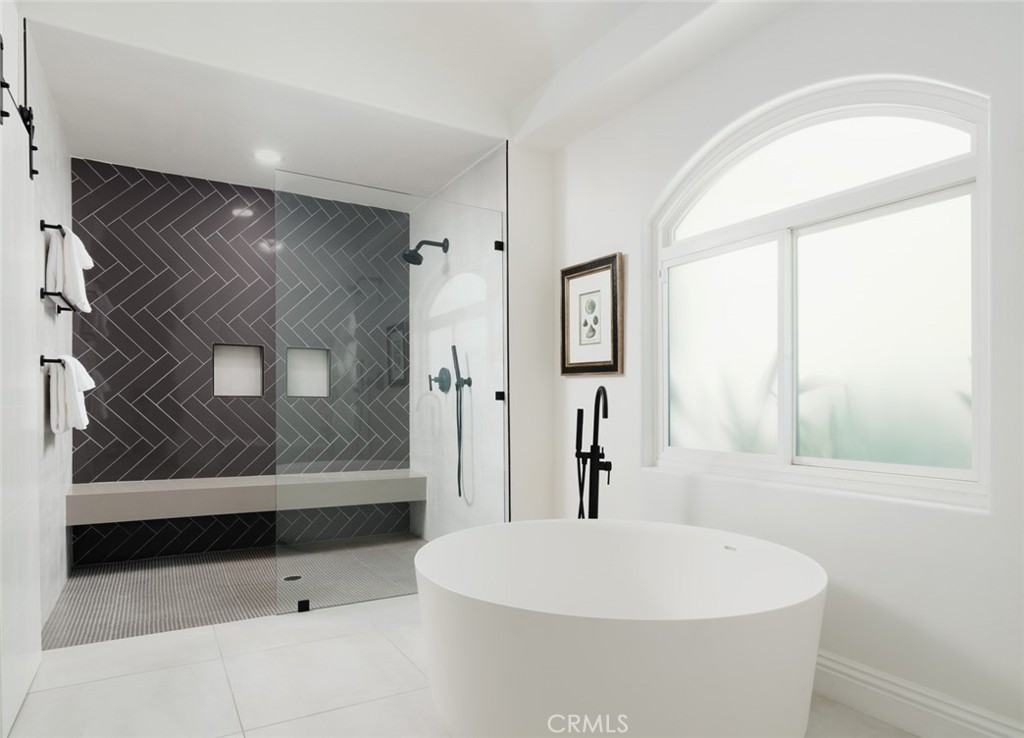 Main level suite - 400 Camino Bandera, San Clemente CA 92673 - photo 25