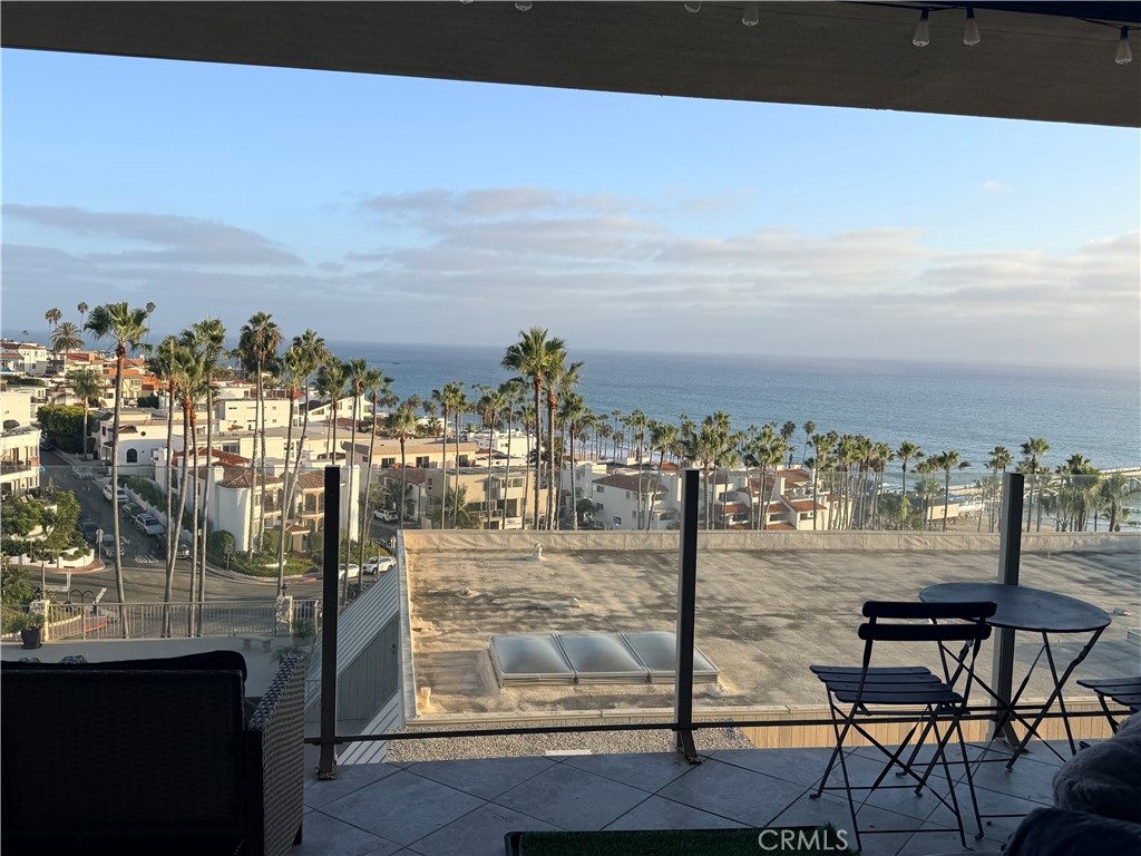 View from living room. - 405 Avenida Granada 404, San Clemente CA 92672 - photo 6