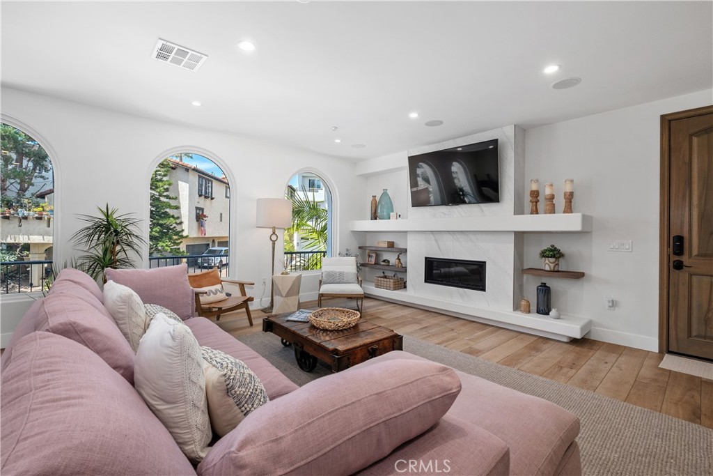 407 Avenida Santa Barbara A, San Clemente CA 92672 - photo 4