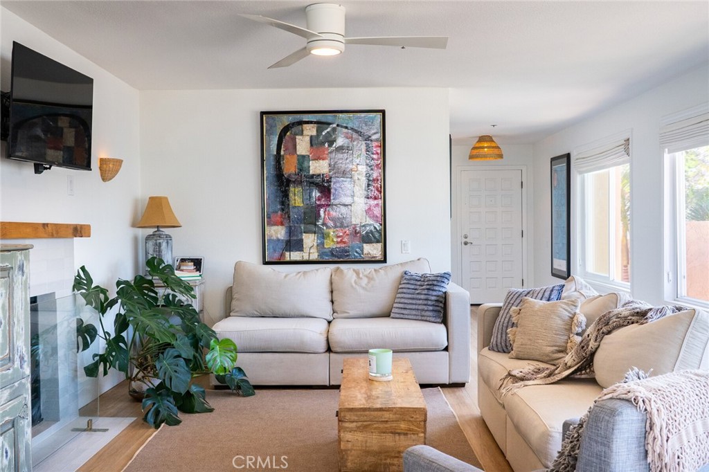 409 Arenoso 2, San Clemente CA 92672 - photo 4