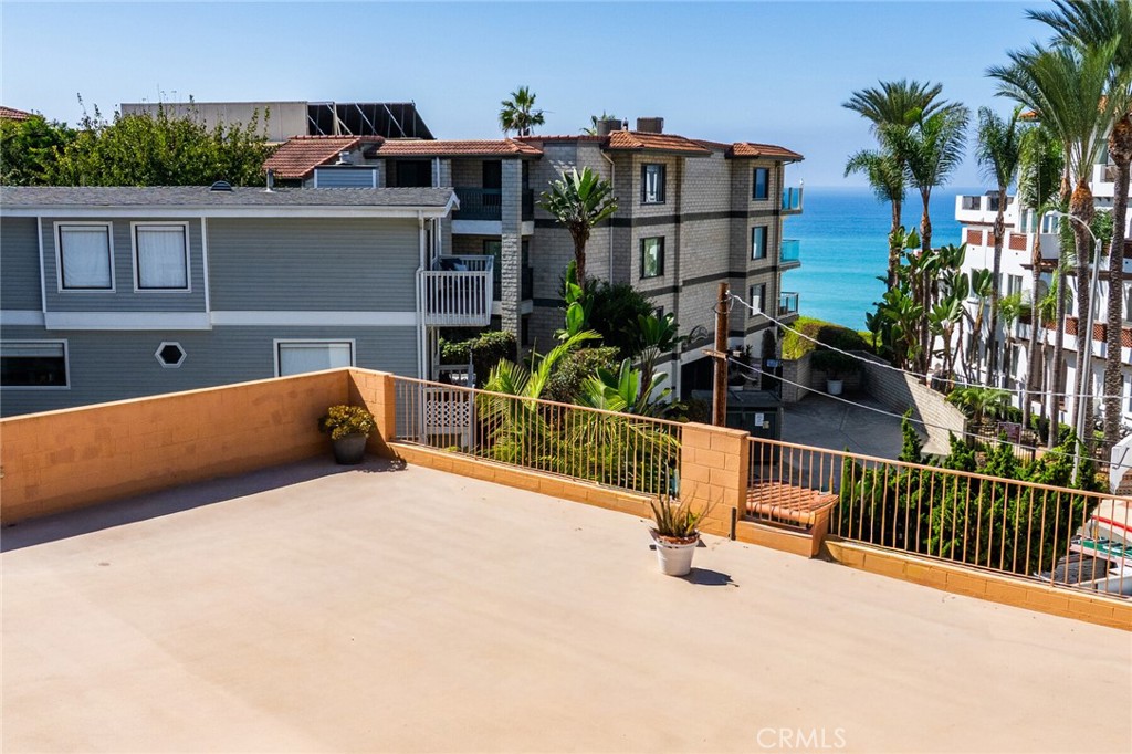 Community ocean-view deck - 409 Arenoso 2, San Clemente CA 92672 - photo 47