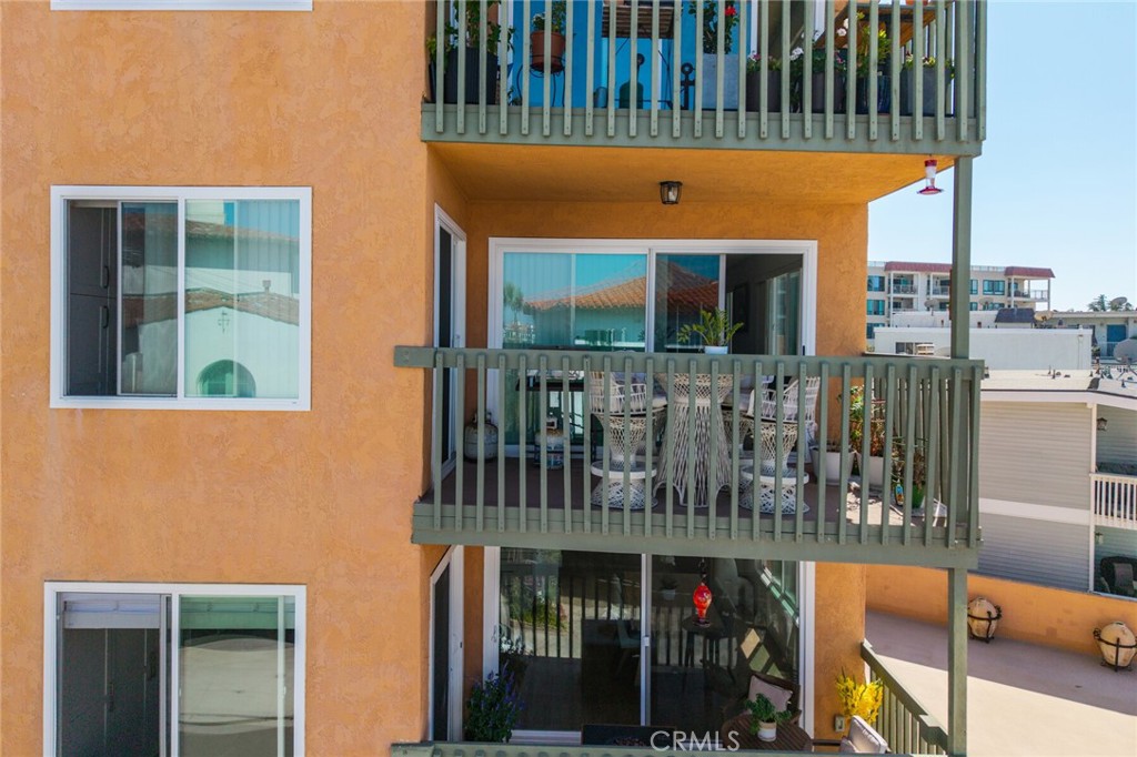 Unit #2 is located ideally on the second floor offering security, views and easy accessibility with outdoor staircases A - 409 Arenoso 2, San Clemente CA 92672 - photo 49