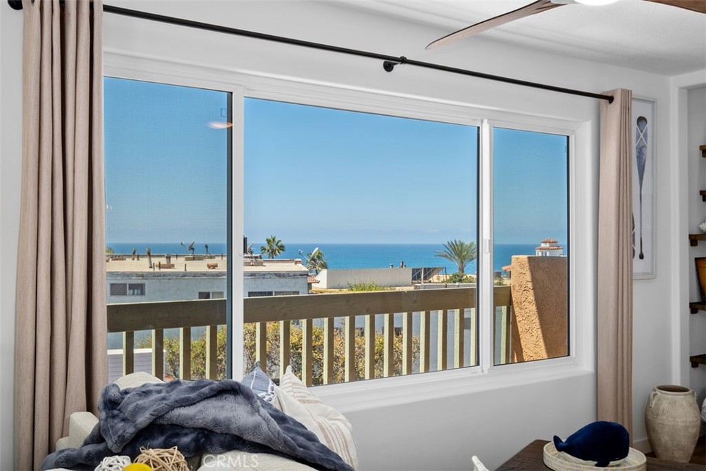 View from Living Room - 409 Arenoso Lane 12, San Clemente CA 92672 - photo 3