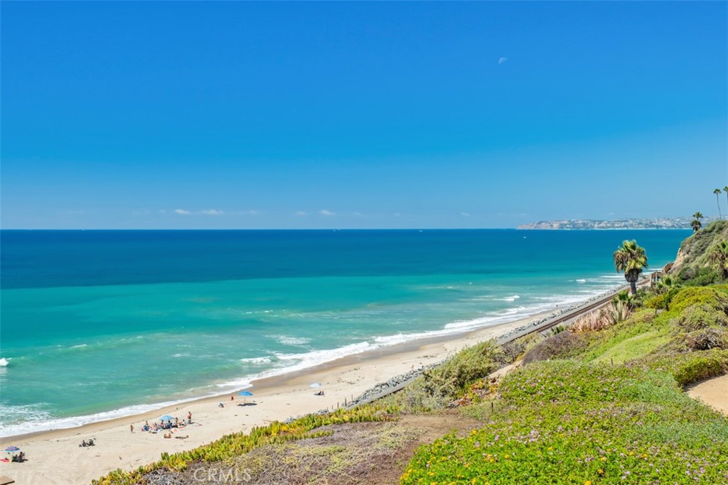 View from lookout point at end of street - 409 Arenoso Lane 12, San Clemente CA 92672 - photo 30