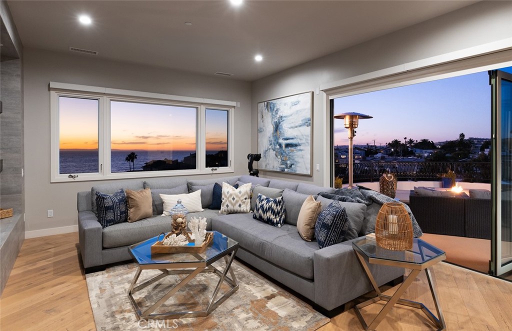 410 Arenoso 301, San Clemente CA 92672 - photo 7