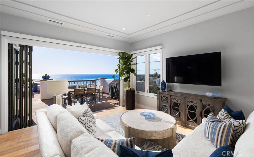 410 Arenoso 301, San Clemente CA 92672 - photo 20