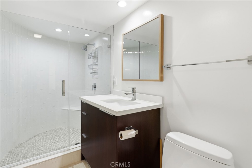 410 Corto Lane E, San Clemente CA 92672 - photo 29