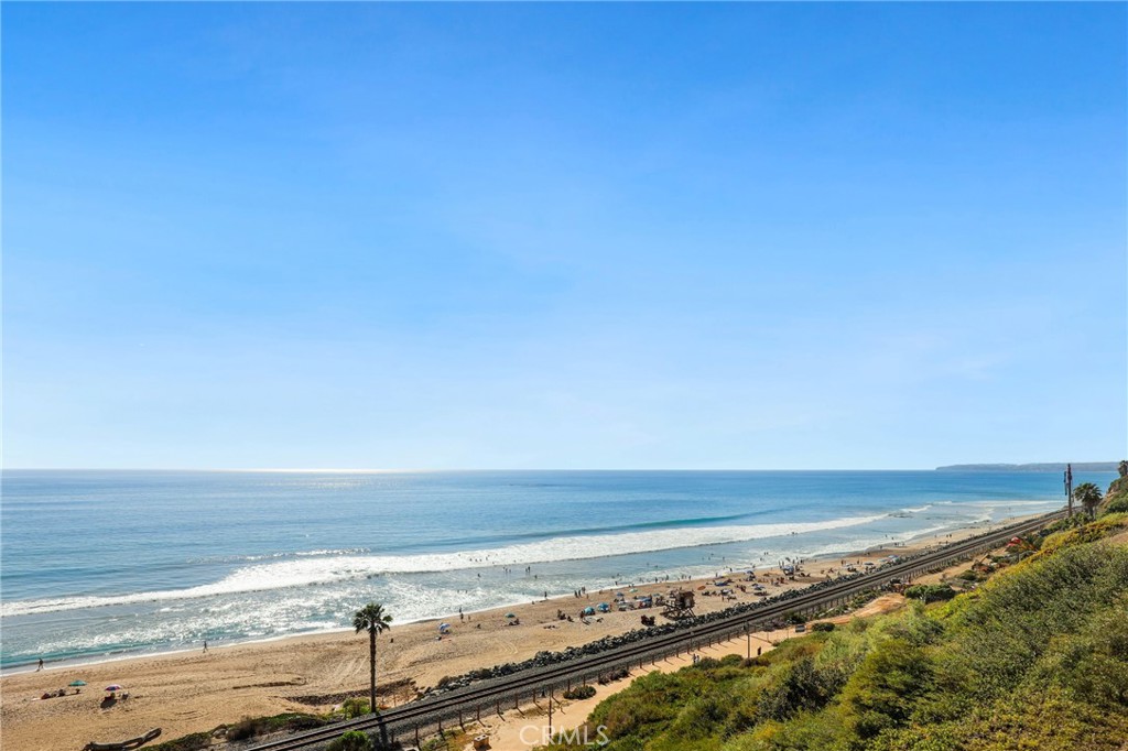 410 Corto Lane E, San Clemente CA 92672 - photo 40
