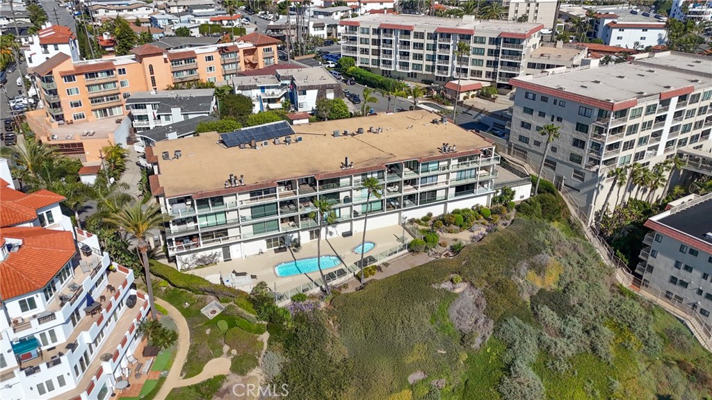 410 Corto Lane E, San Clemente CA 92672 - photo 53