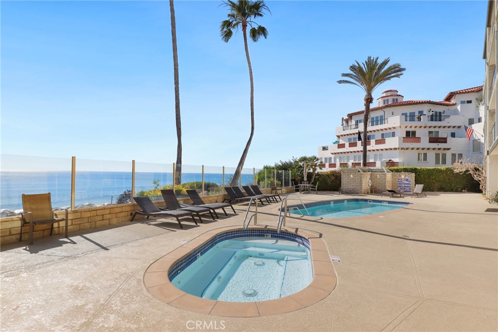 community pool - 410 Corto Lane E, San Clemente CA 92672 - photo 26