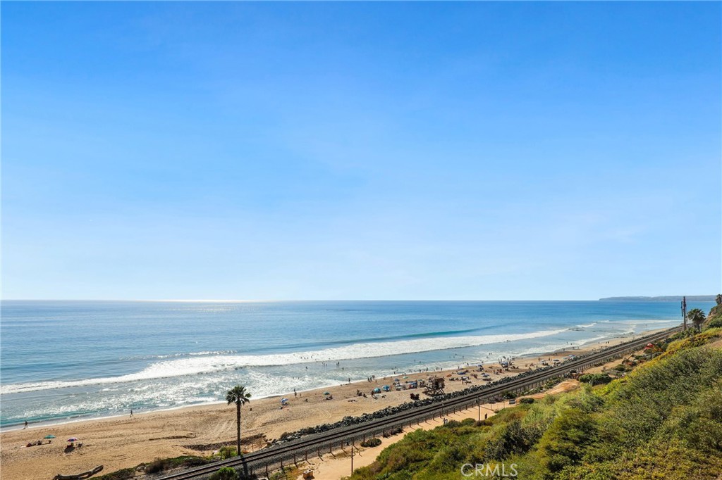 view looking north towards laguna Beach - 410 Corto Lane E, San Clemente CA 92672 - photo 32