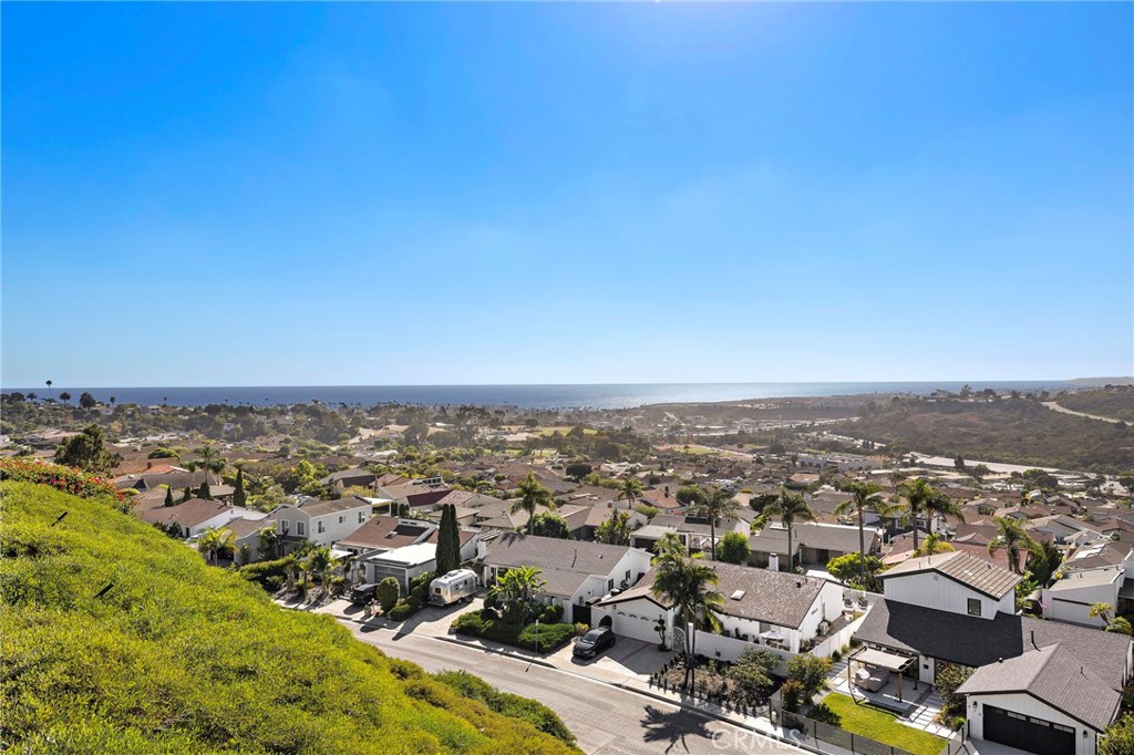 419 Calle Delicada, San Clemente CA 92672 - photo 2