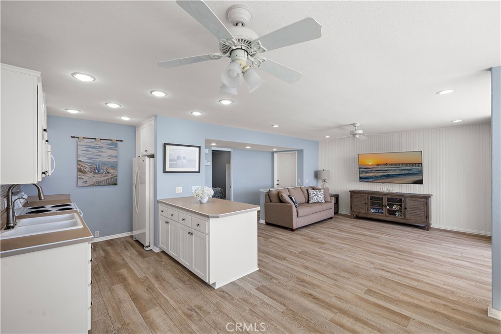 420 Monterey Lane R17, San Clemente CA 92672 - photo 9