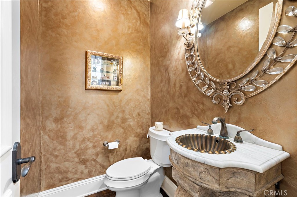 Powder Room. - 45 Via Conocido, San Clemente CA 92673 - photo 18