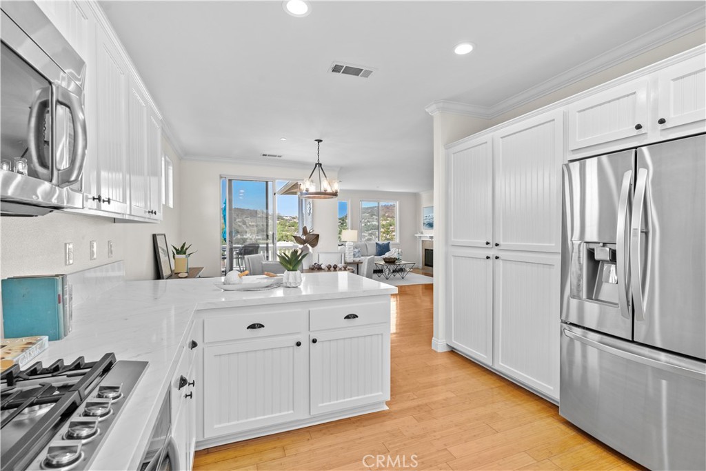 454 Camino Flora Vista, San Clemente CA 92673 - photo 9