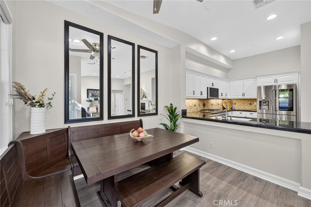 Dining Area Looking into Kitchen - 50 Paseo Verde, San Clemente CA 92673 - photo 12