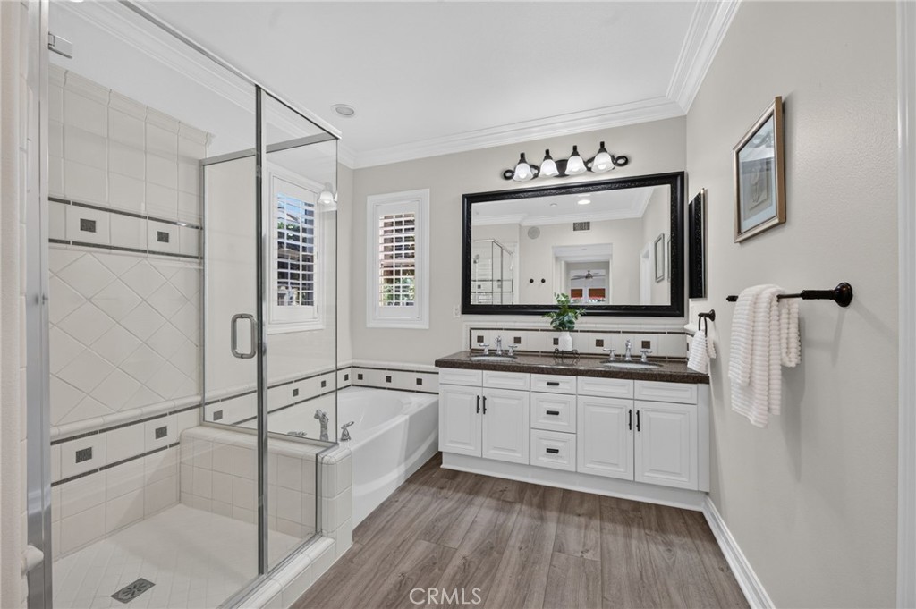Downstairs Primary Suite Bathroom - 50 Paseo Verde, San Clemente CA 92673 - photo 22