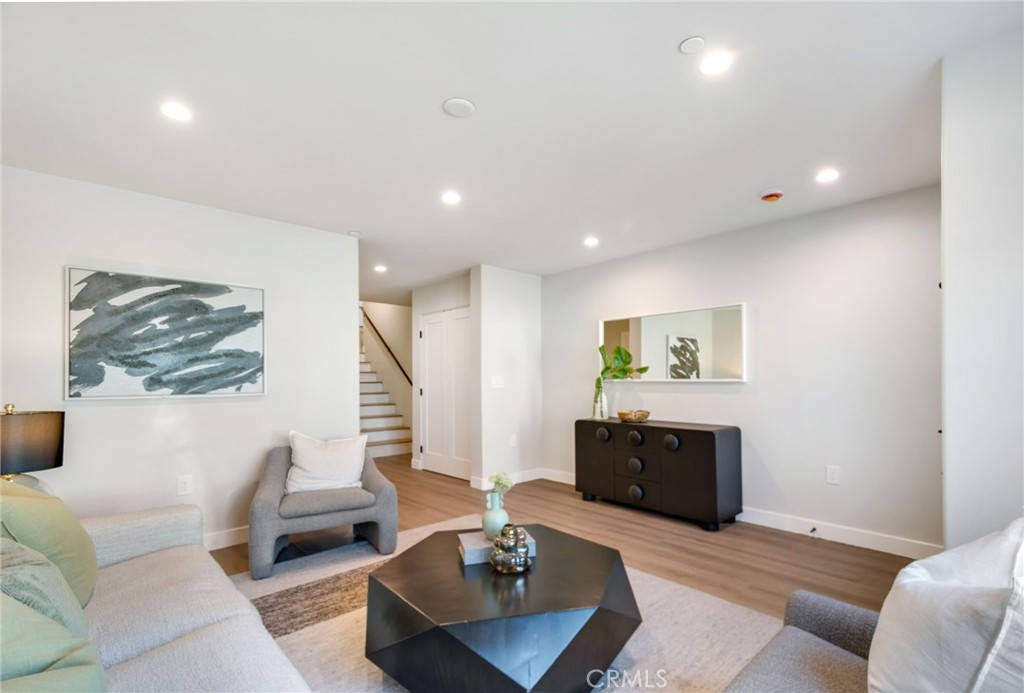 501 Elena Lane B, San Clemente CA 92672 - photo 5