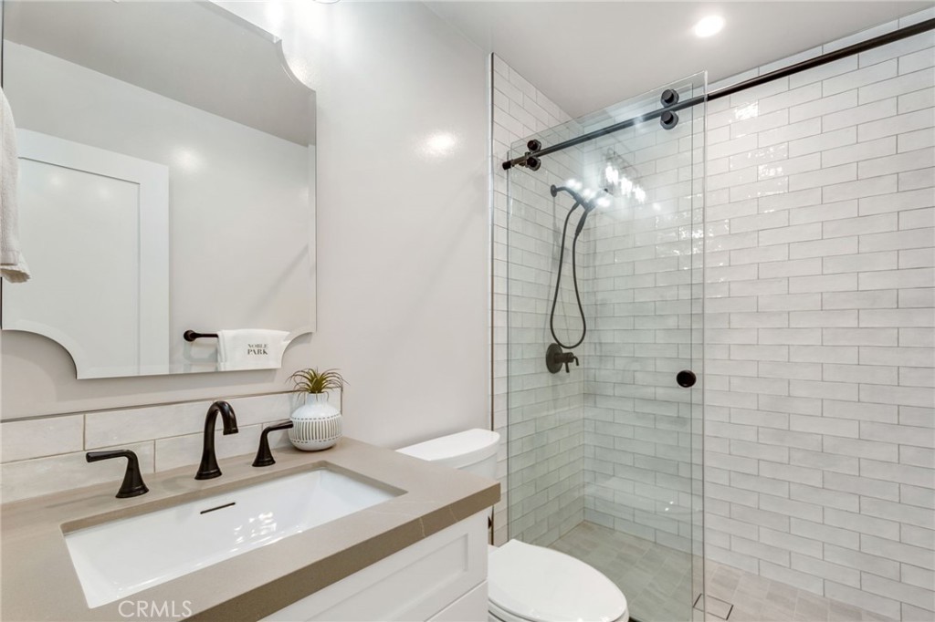 501 Elena Lane B, San Clemente CA 92672 - photo 12