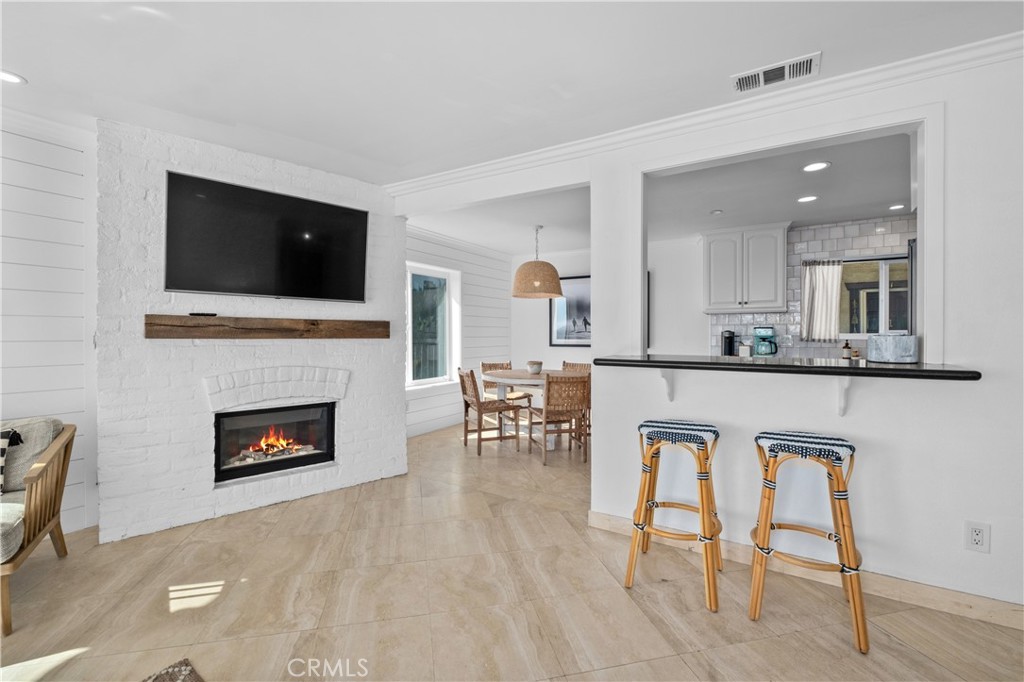 515 Monterey R4, San Clemente CA 92672 - photo 6