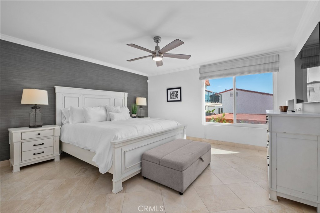 515 Monterey R4, San Clemente CA 92672 - photo 12