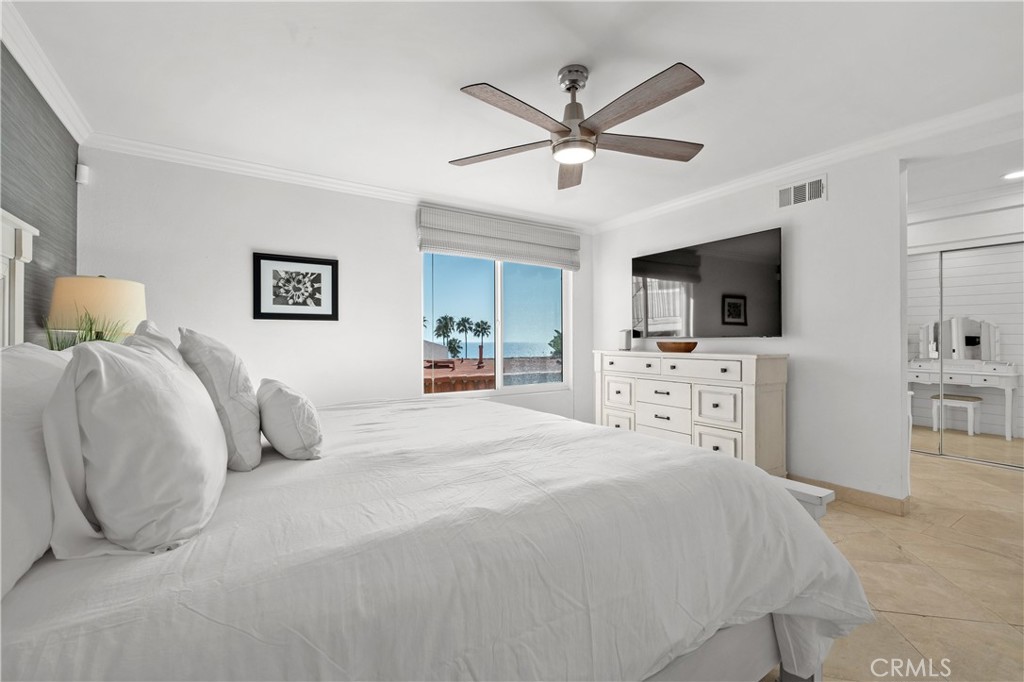 515 Monterey R4, San Clemente CA 92672 - photo 13