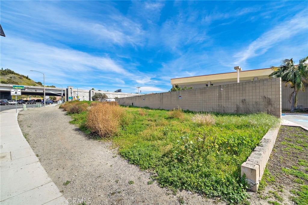 524 E Avenida Pico, San Clemente CA 92672 - photo 6