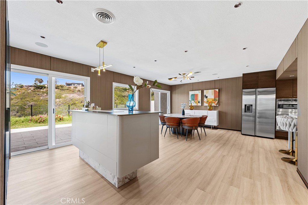 525 E Avenida San Juan, San Clemente CA 92672 - photo 14