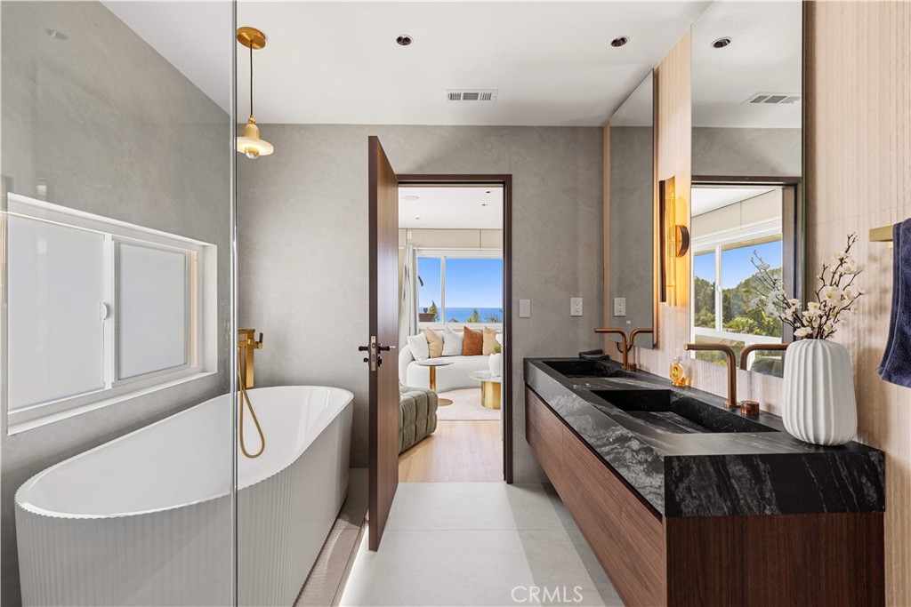 525 E Avenida San Juan, San Clemente CA 92672 - photo 26