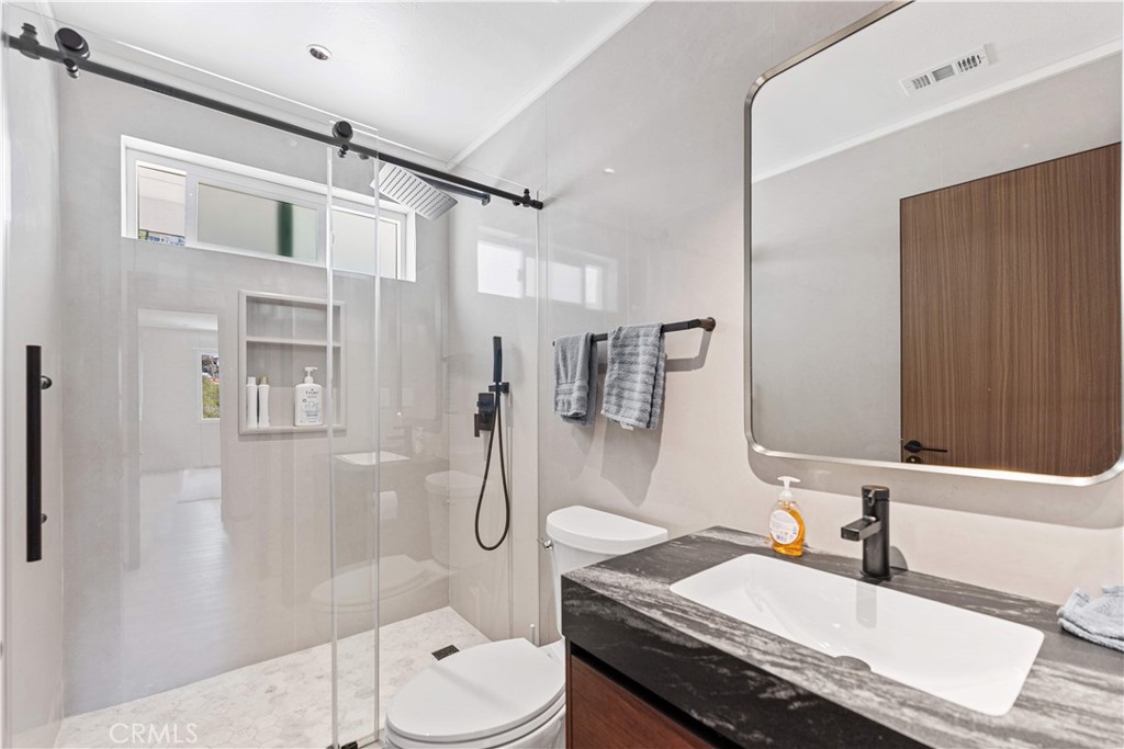 525 E Avenida San Juan, San Clemente CA 92672 - photo 31