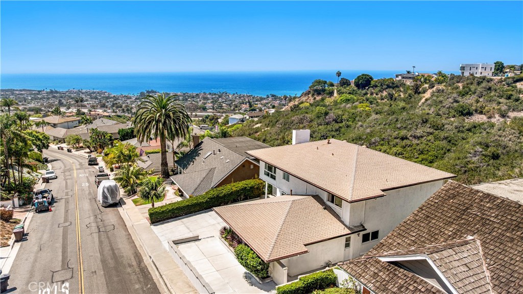 525 E Avenida San Juan, San Clemente CA 92672 - photo 44