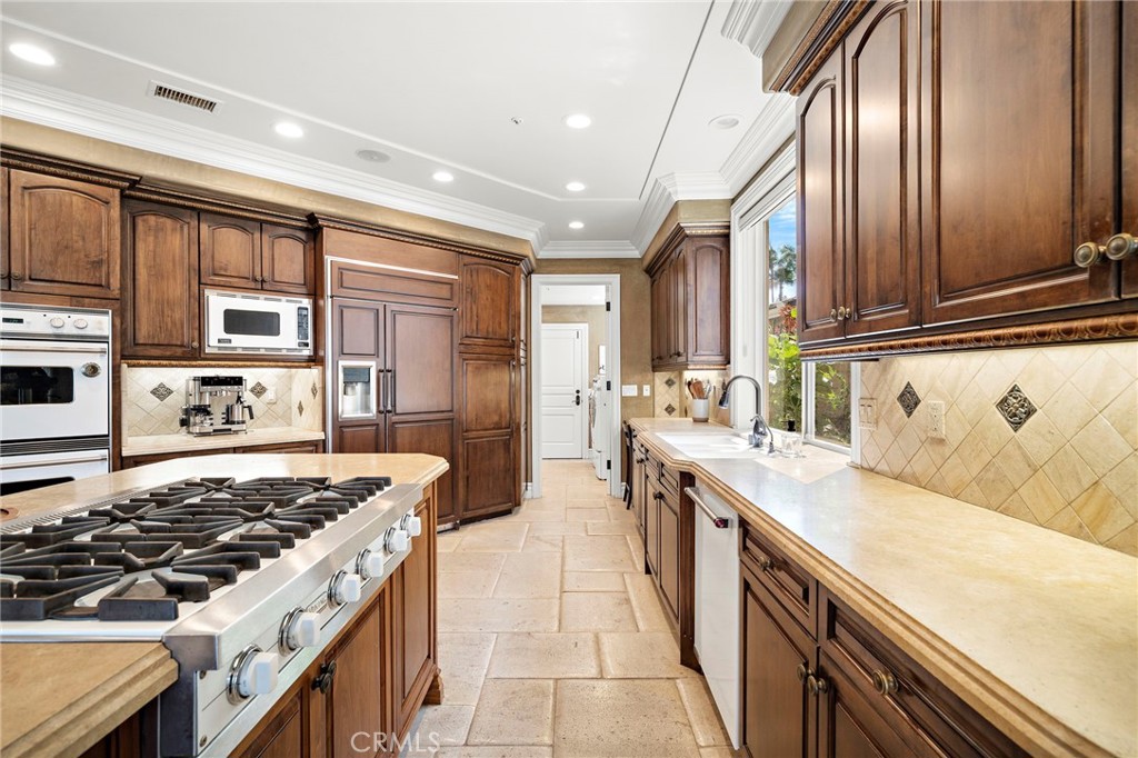 604 Calle Reata, San Clemente CA 92673 - photo 17
