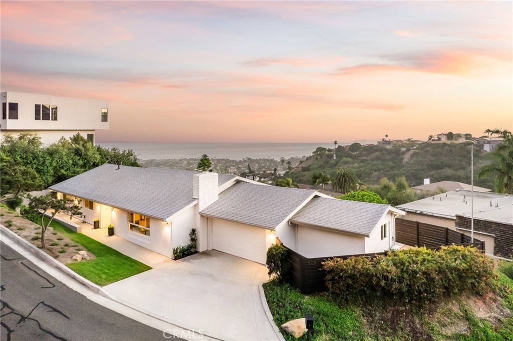 604 E Avenida San Juan, San Clemente CA 92672 - photo 1