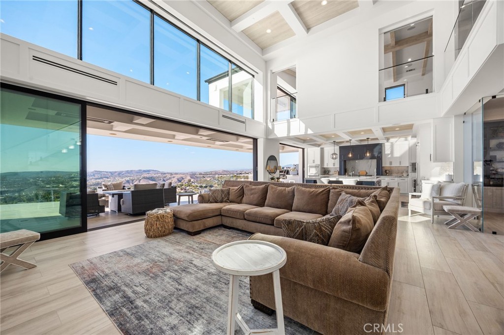 621 Vista Valinda, San Clemente CA 92672 - photo 8