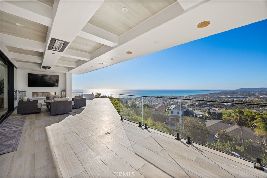 621 Vista Valinda, San Clemente CA 92672 - photo 18