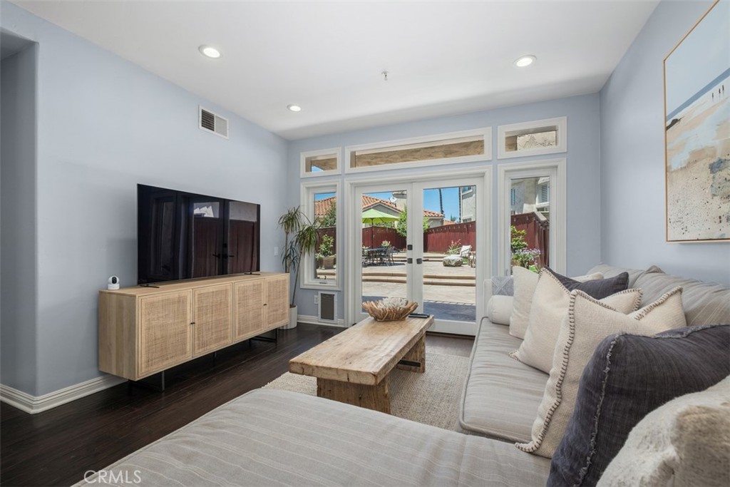 631 Via Presa, San Clemente CA 92672 - photo 10