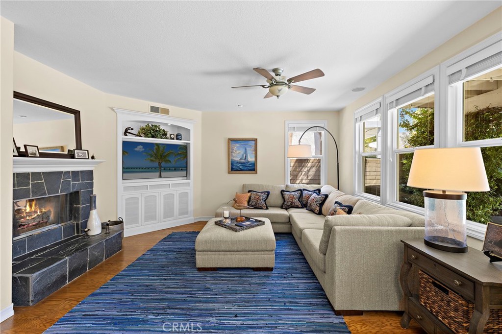 6330 Camino Marinero, San Clemente CA 92673 - photo 14