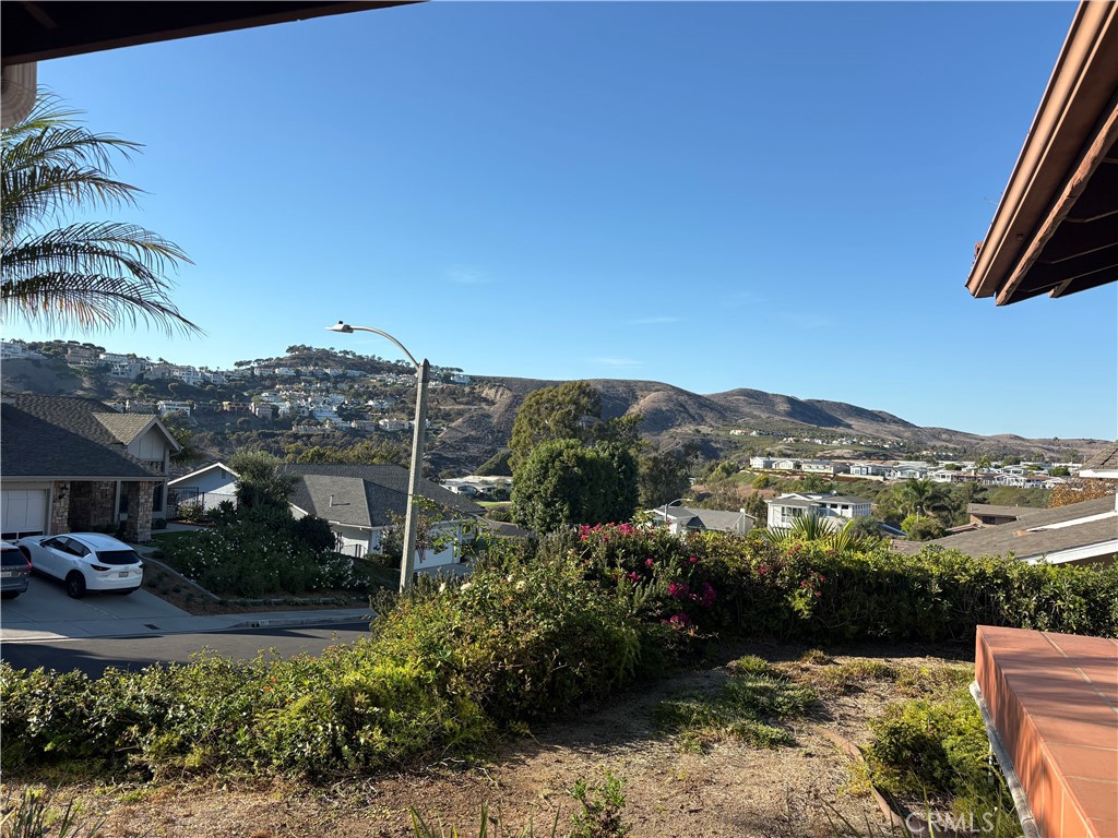 706 Calle Dulce, San Clemente CA 92673 - photo 2