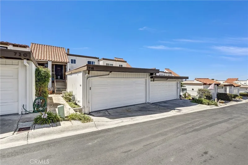 718 Calle Divino, San Clemente, CA 92673