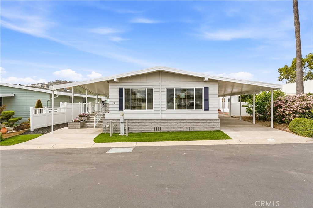 74 Mira Adelante, San Clemente CA 92673 - photo 2