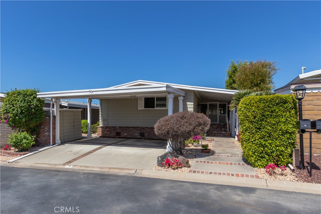 Perched on a hillside in an immaculate community, this location is stellar!! - 79 Mira Adelante, San Clemente CA 92673 - photo 1